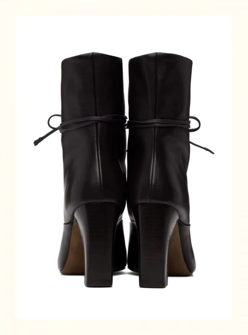 Women's Black Leather Ankle Boots, Lace-up Detail, Chunky Heel, Loose Fit, Stylish Casual, Autumn/Winter Fashion